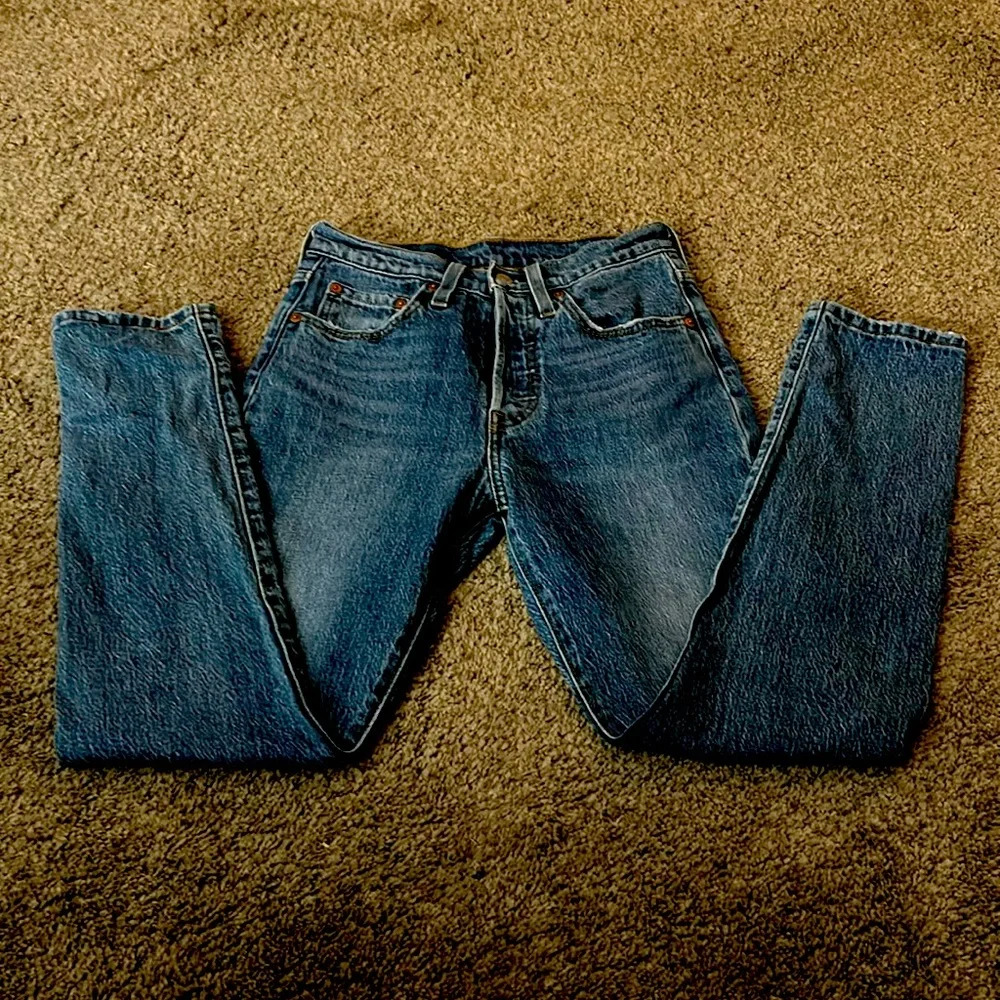 Levi's Women's Skinny Jeans in Dark Blue Wash